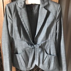 Chic and sparkly women’s pant suit by Trulli